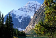 PG娱乐：[F1]维斯塔潘SQ1首个飞行圈 两段刷紫.